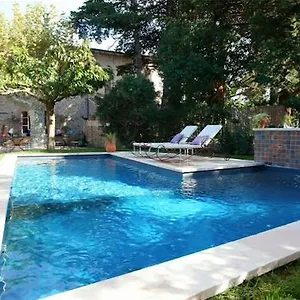 L'abri Du Poete Bed & Breakfast